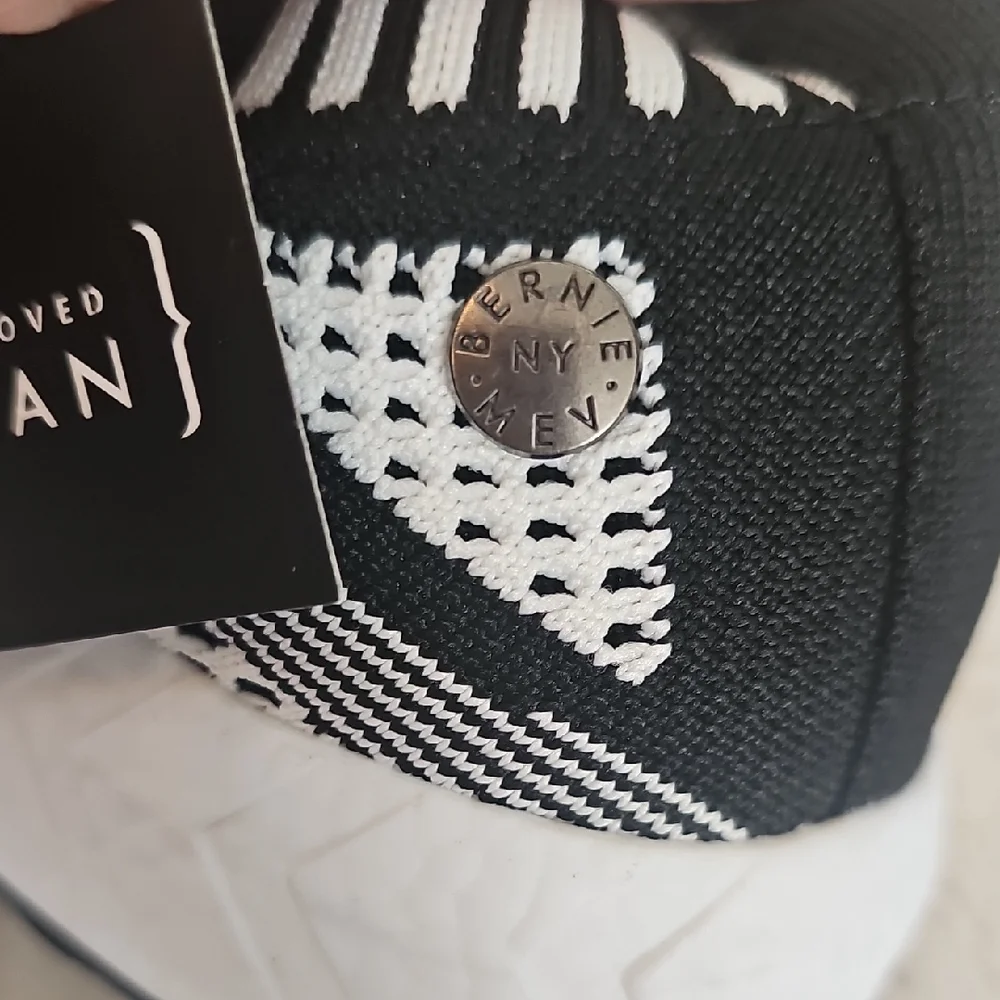 bernie mev. Black and White Vegan Sneakers
